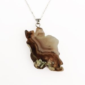 گردنبند نقشه ایران با سنگ شجر خراسان (نام مدل: آذرخش)